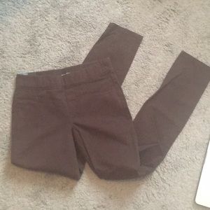 Nine West pull on skinny jeans size 4